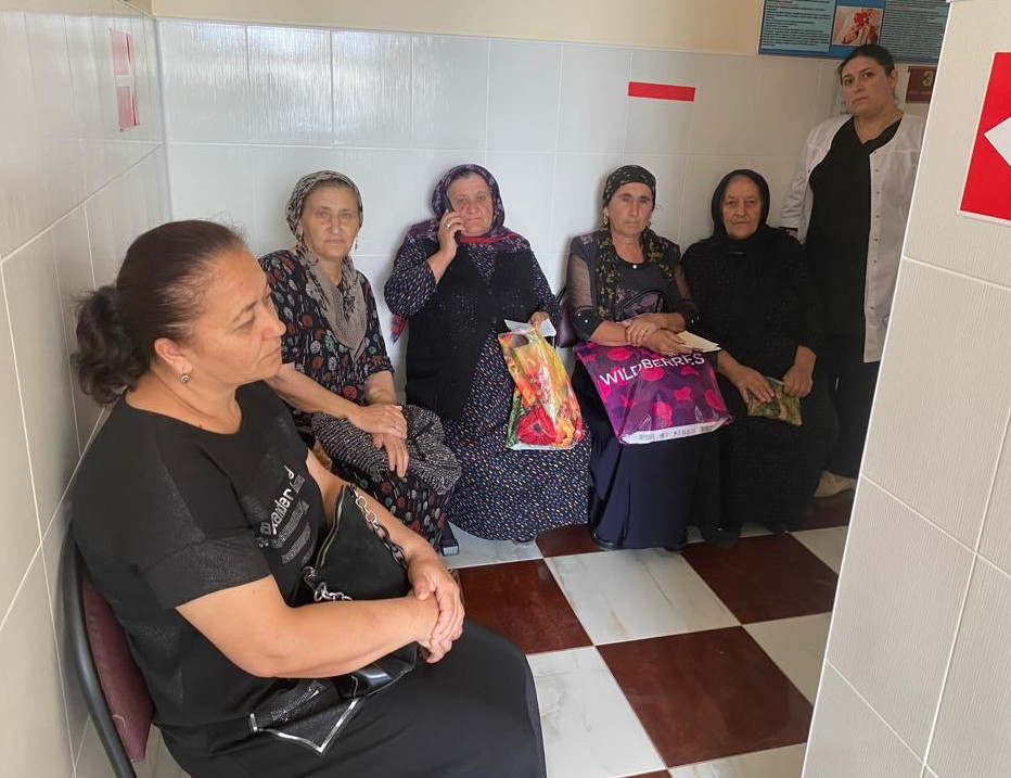 Мобильная бригада продолжает реализацию регионального проекта "Cтаршее поколение".